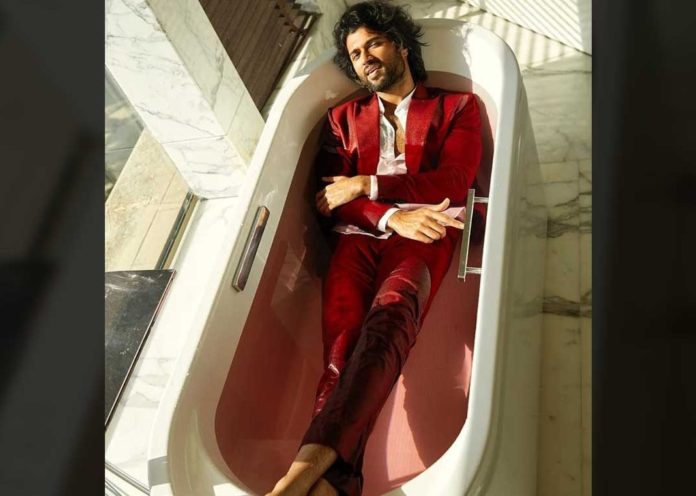 After Ananya Panday - Vijay Deverakonda Wants To Work With These Bollywood Beauties
