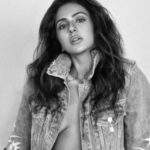 Rakul Preet Singh Makes Casual Denim On Denim Outfit Look So Chill Yet Undescribably Hot; Take A Sneakpeek